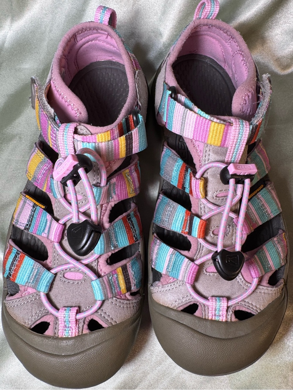 Keene Kids Pink Multi-Color Durable Outdoor Sandals size 5